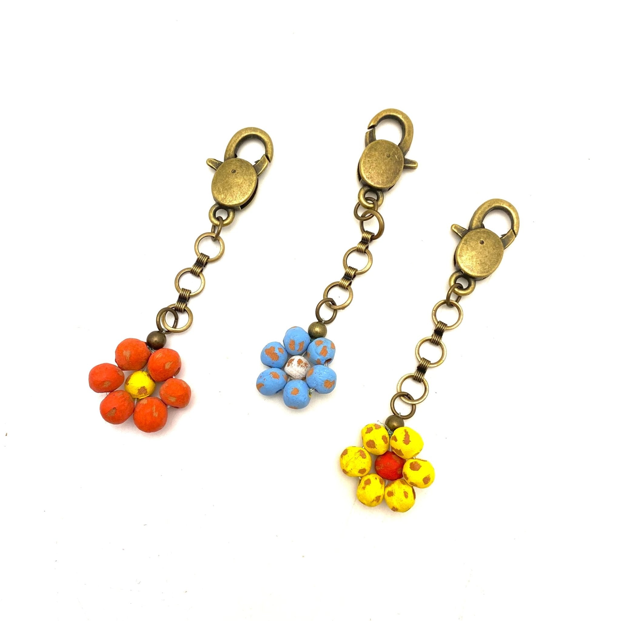 Ceramic Daisy Keychain