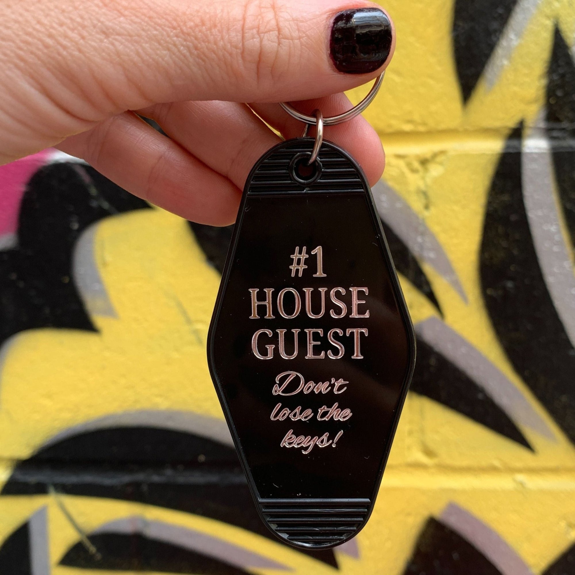 1 House Guest Don't Lose the Keys Motel Style Keychain