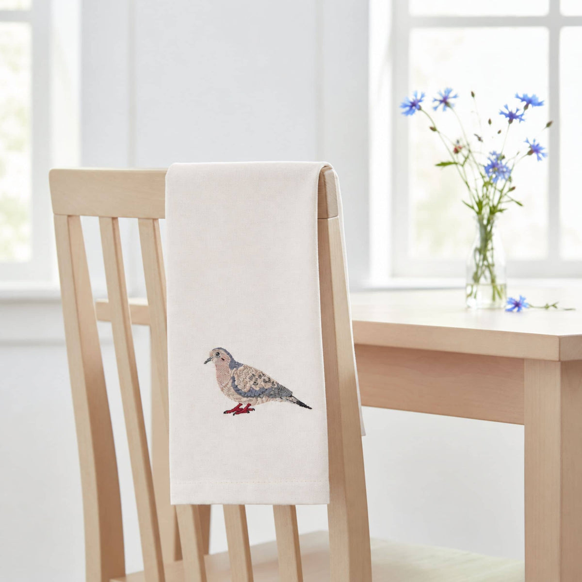 100% Cotton Tea Towels with Bird Embroidery - Kitchen Towels Kitchen Towels La Vie Bien 100% Cotton Tea Towels with Bird Embroidery - Kitchen Towels