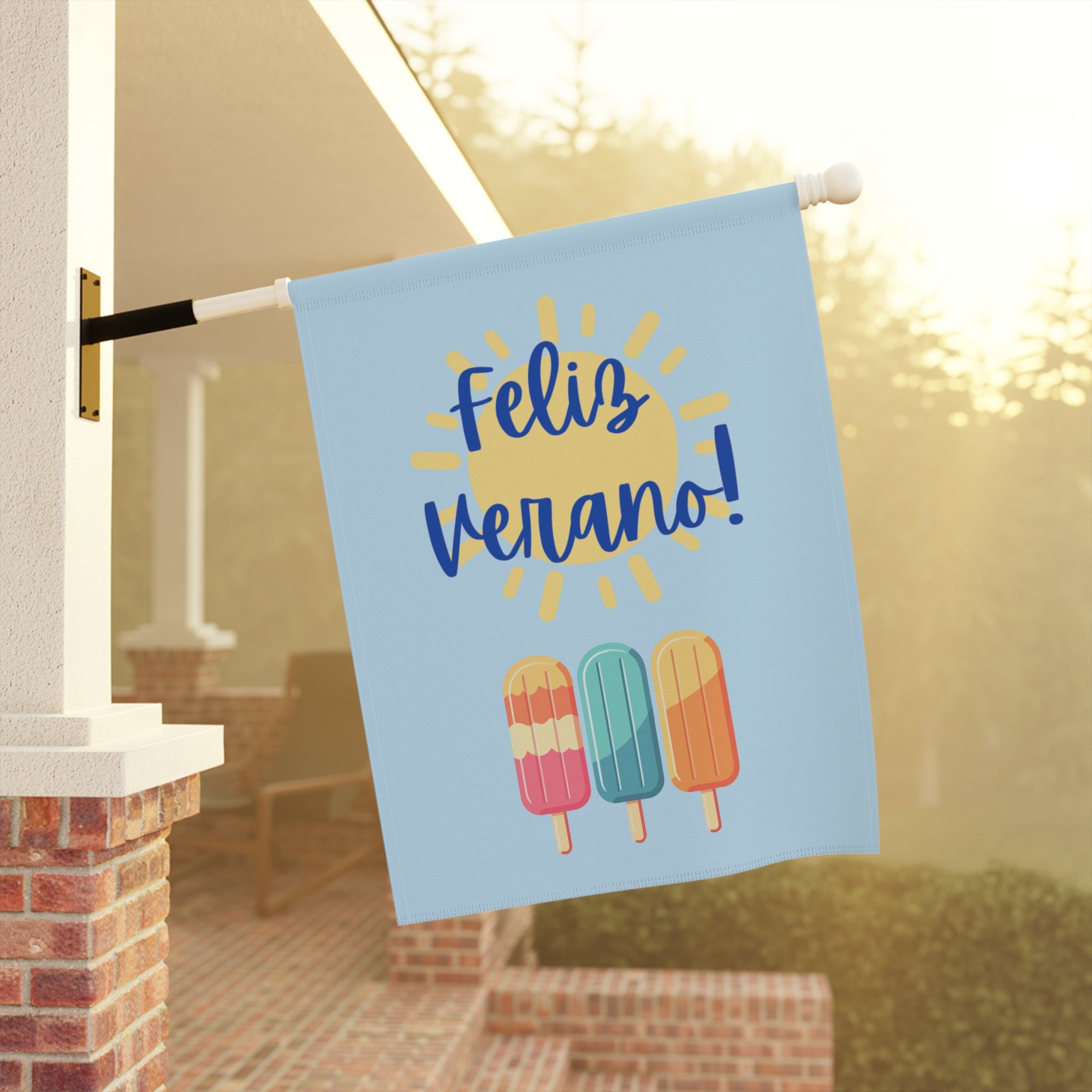 Feliz Verano Summer garden flag