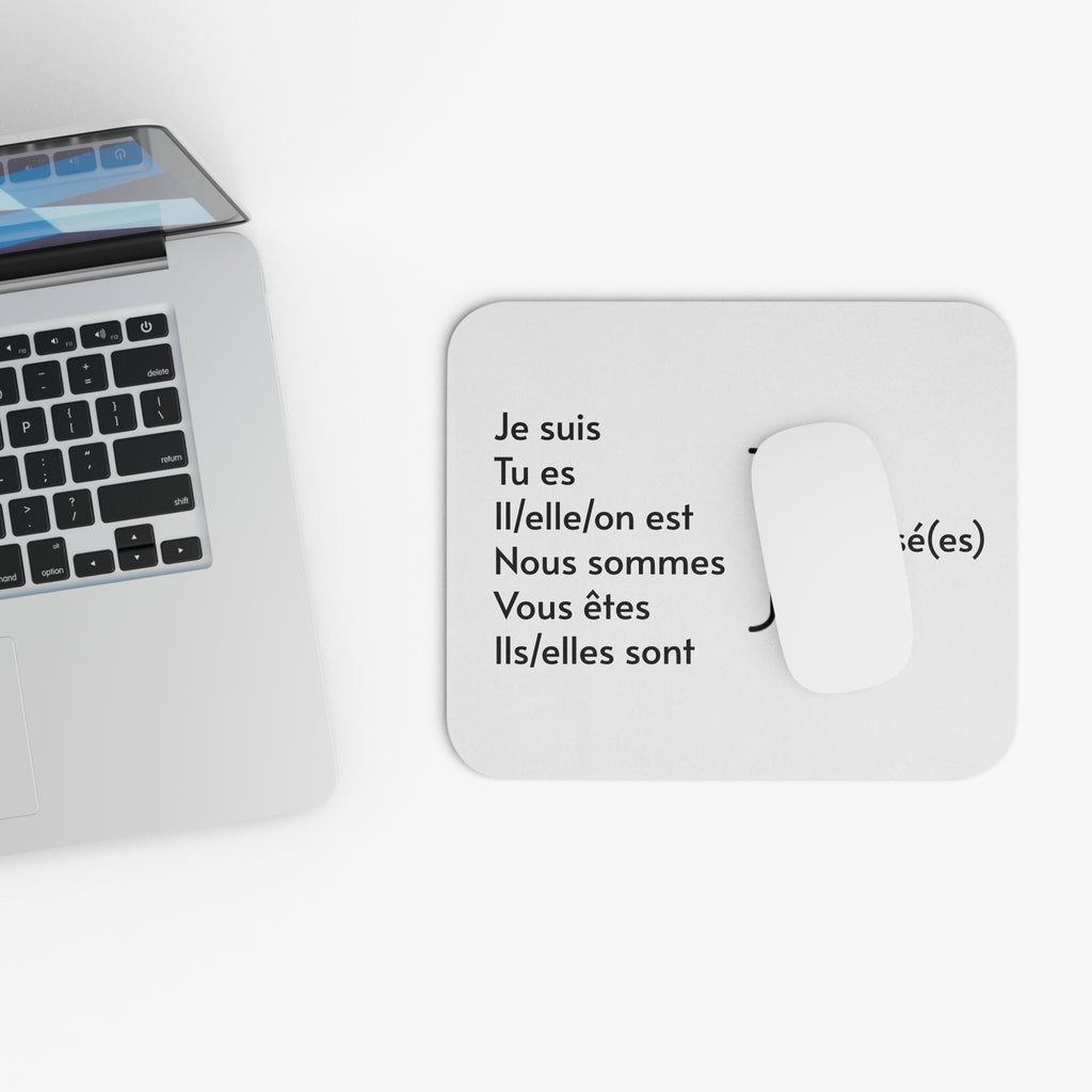 Je suis épuisée (I am exhausted) French Mouse Pad - La Vie Bien - Bureau français - French accessories - French aesthetic