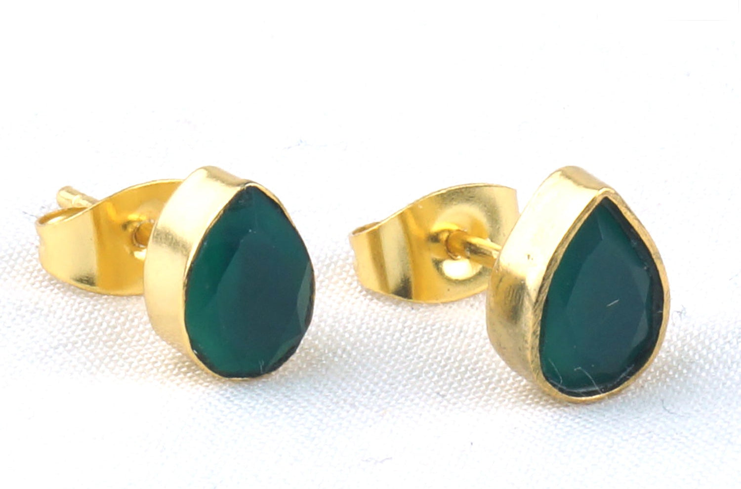 Faceted Teardrop Studs