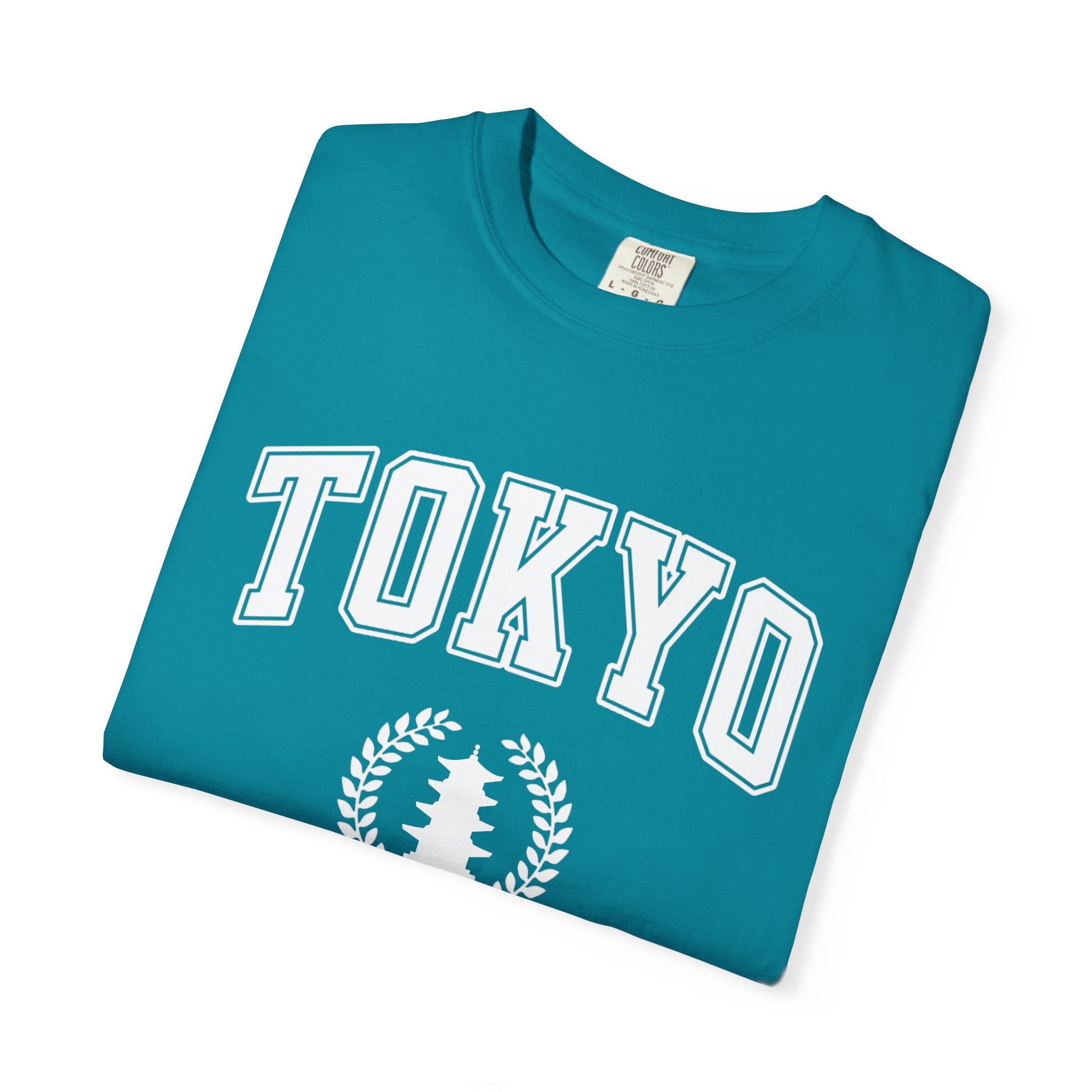 Tokyo Vintage-Style pagoda with laurel T-Shirt — Collegiate Graphic Tee