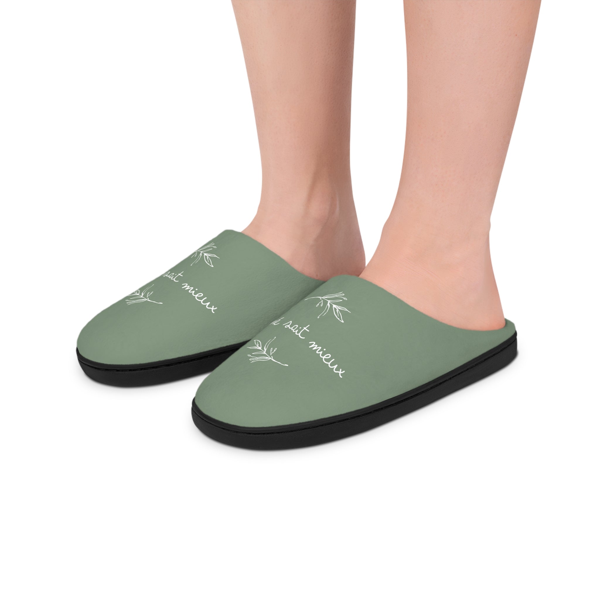 Mémé sait mieux Grandma knows best French slippers, Women's Indoor Slippers