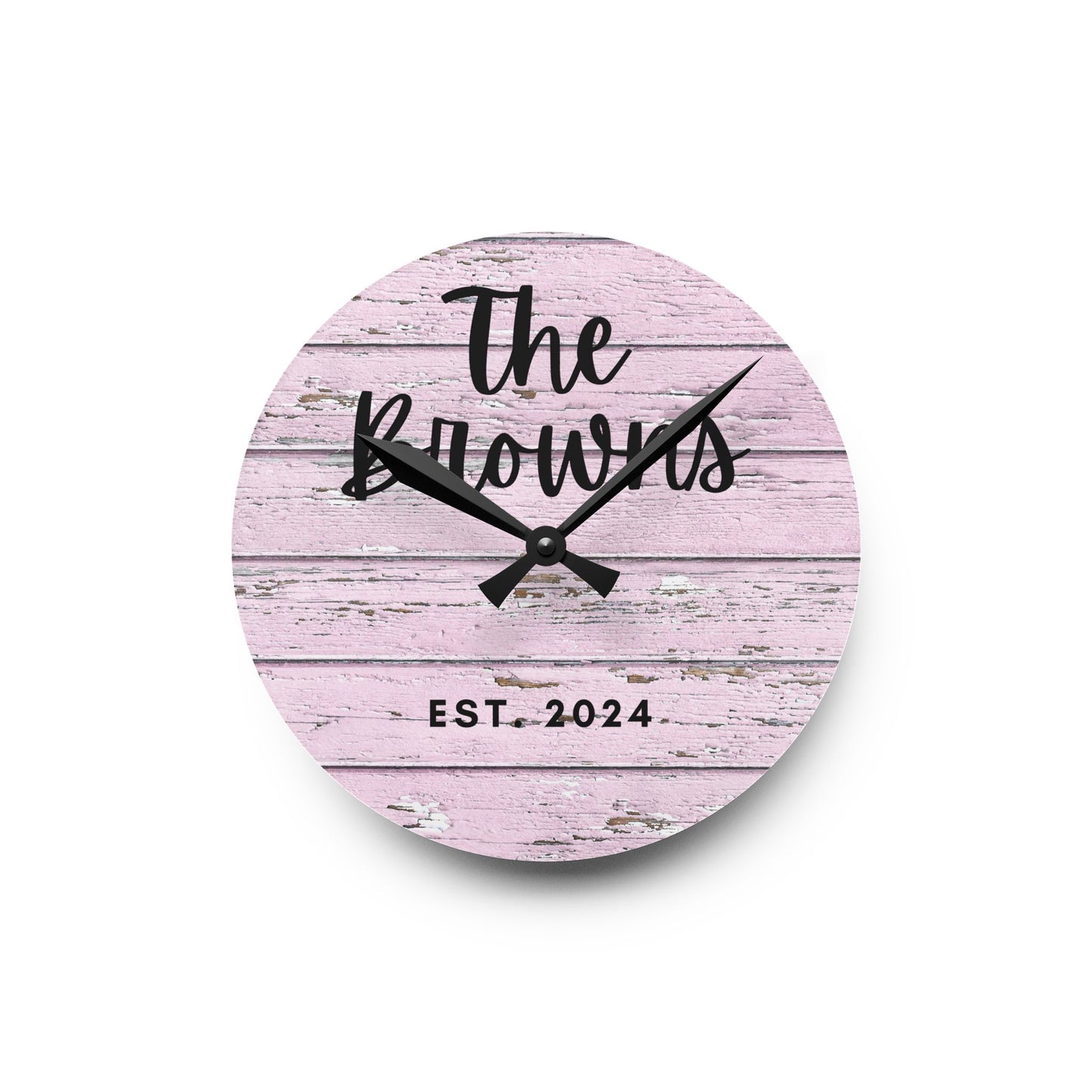 Horloge murale rustique en acrylique rose personnalisée, nom de famille personnalisé