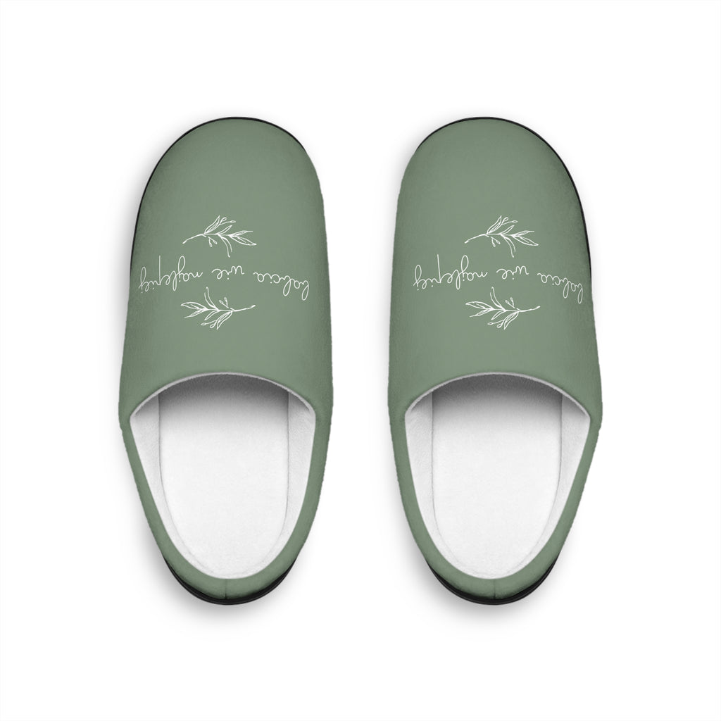 Babcia wie najlepiej sage green slippers, Indoor Slippers, Polish Grandma gifts