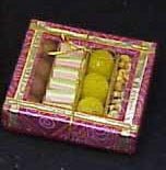 1.5 Pound Gift Box La Vie Bien 1.5 Pound Gift Box
