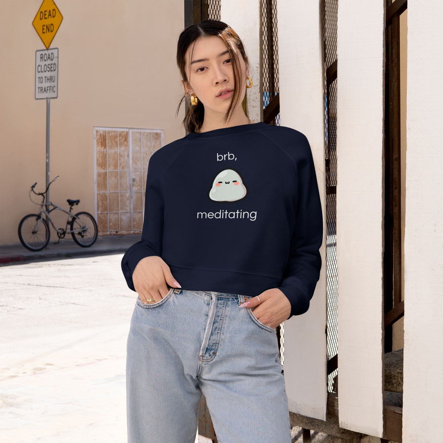 Brb, sweat-shirt court méditant