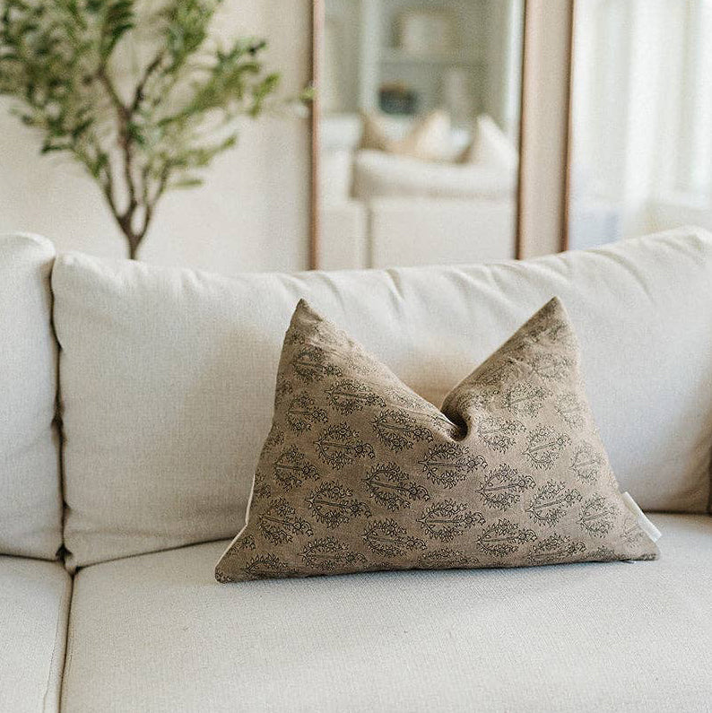 Jaya Pillow Cover