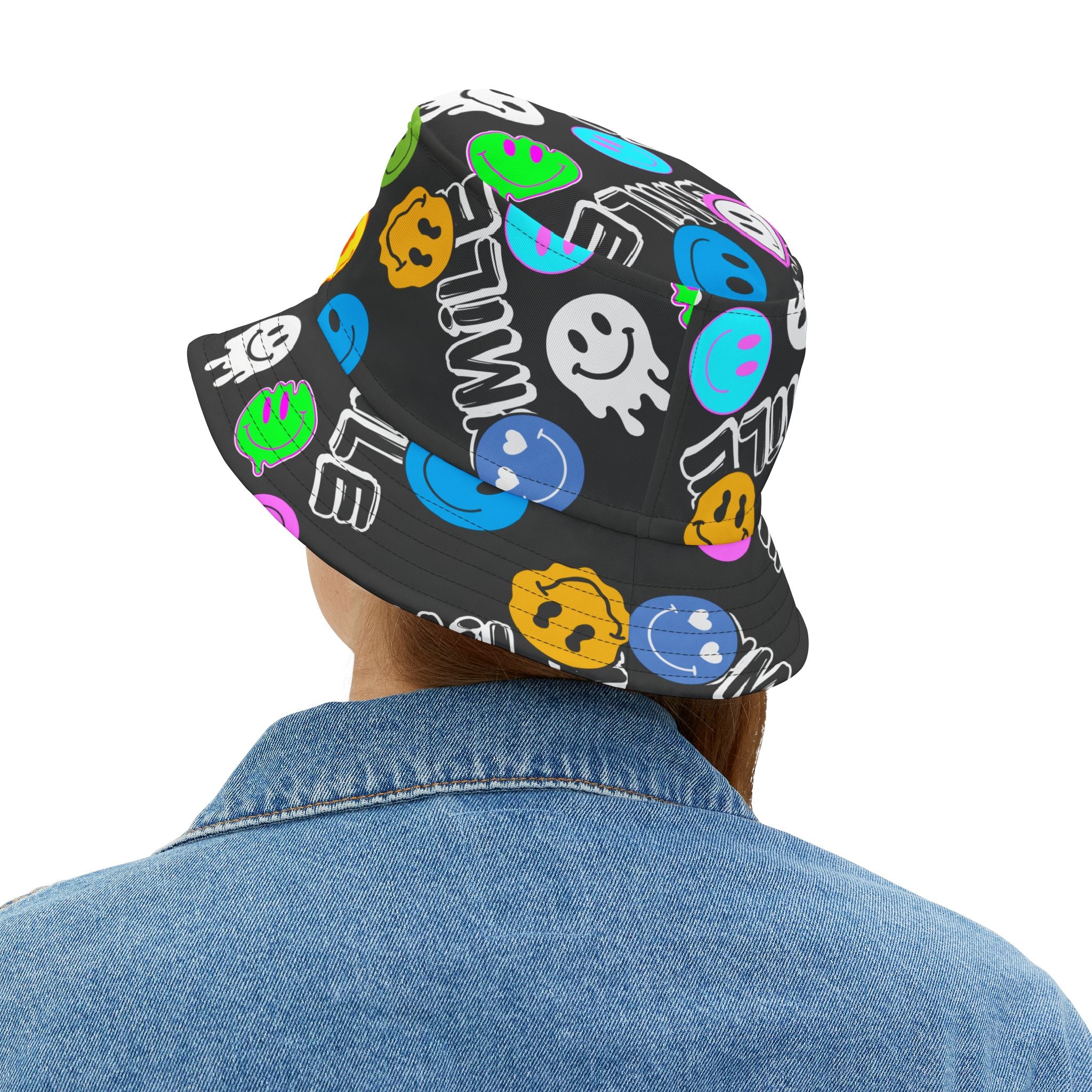 "Smile" colorful smiley face graffiti Bucket Hat