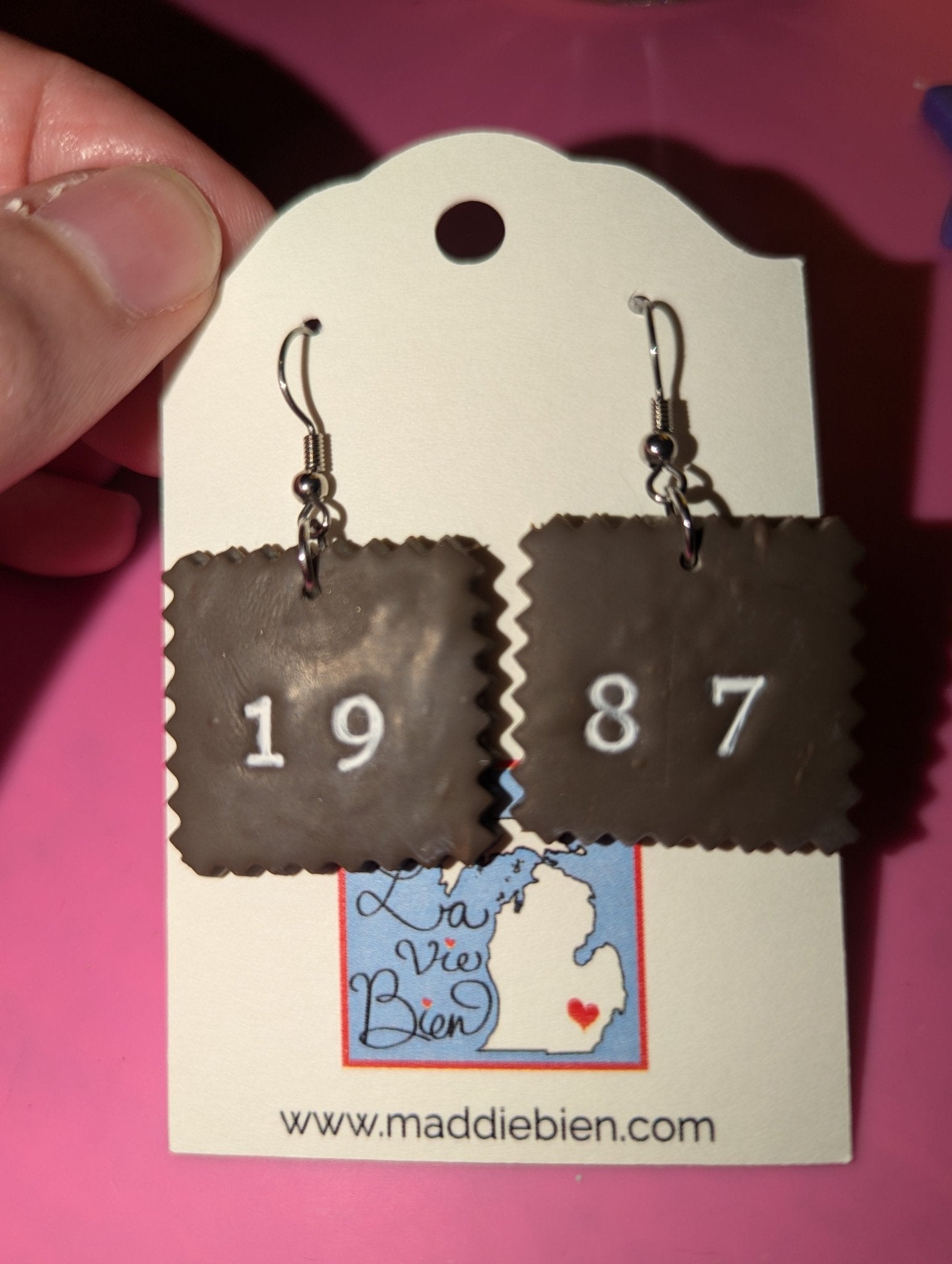 1987 square 80s baby earrings - brown Handmade Jewelry La Vie Bien 1987 square 80s baby earrings - brown