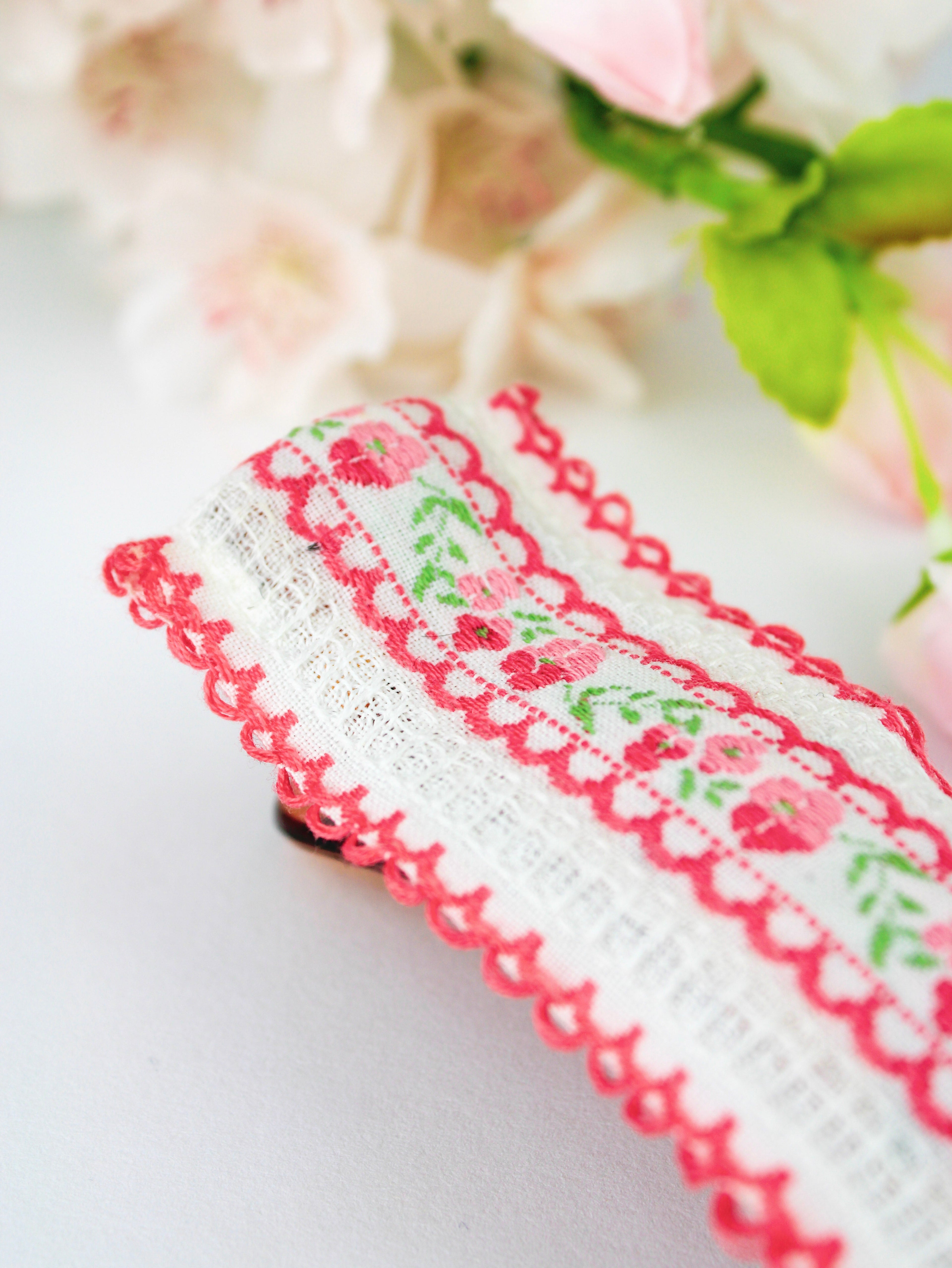 Spring in Sweden Vintage Ribbon Hair Clip