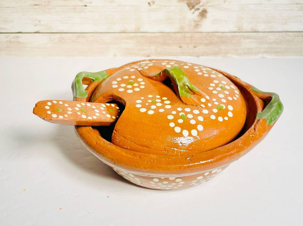 2 Mexican Casseroles 2 Cazuelas de Barro con Tapa La Vie Bien 2 Mexican Casseroles 2 Cazuelas de Barro con Tapa