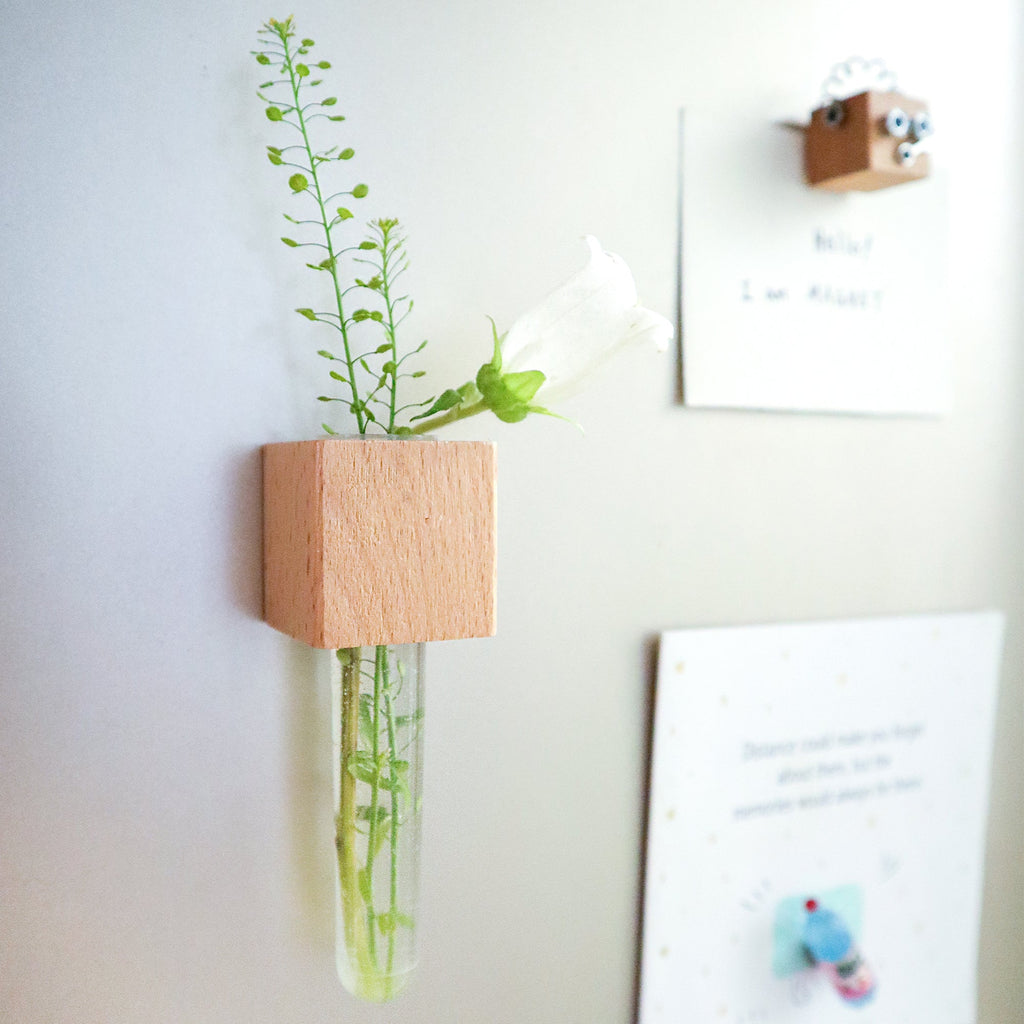 Mini Vase Magnets – Set of 2 – Beech & Walnut Wood – Decorative Fridge Magnets for Small Flowers or Greenery