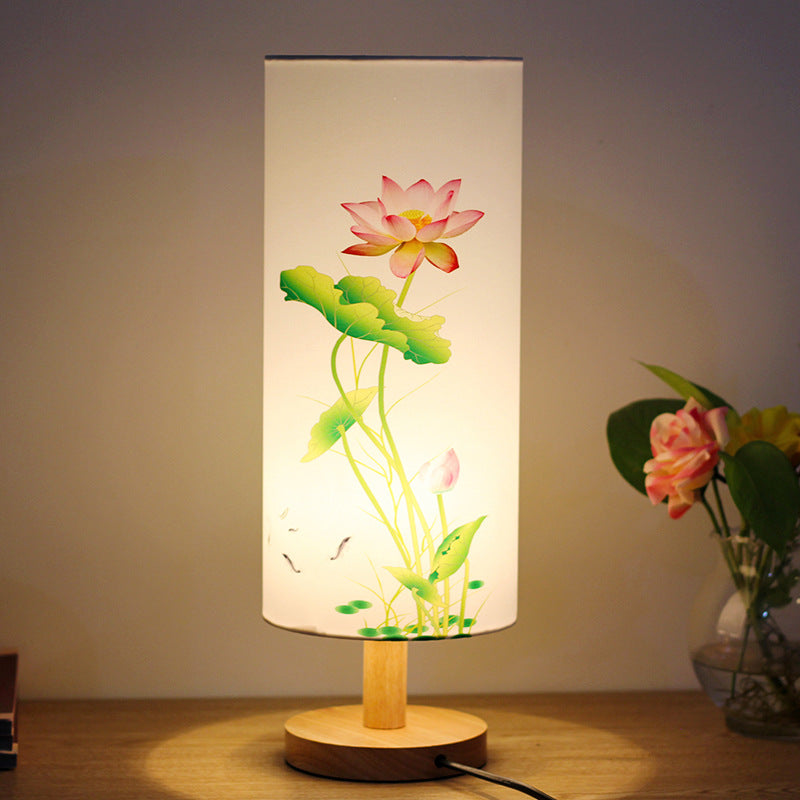 Modern Chinese Bedside Table Lamp