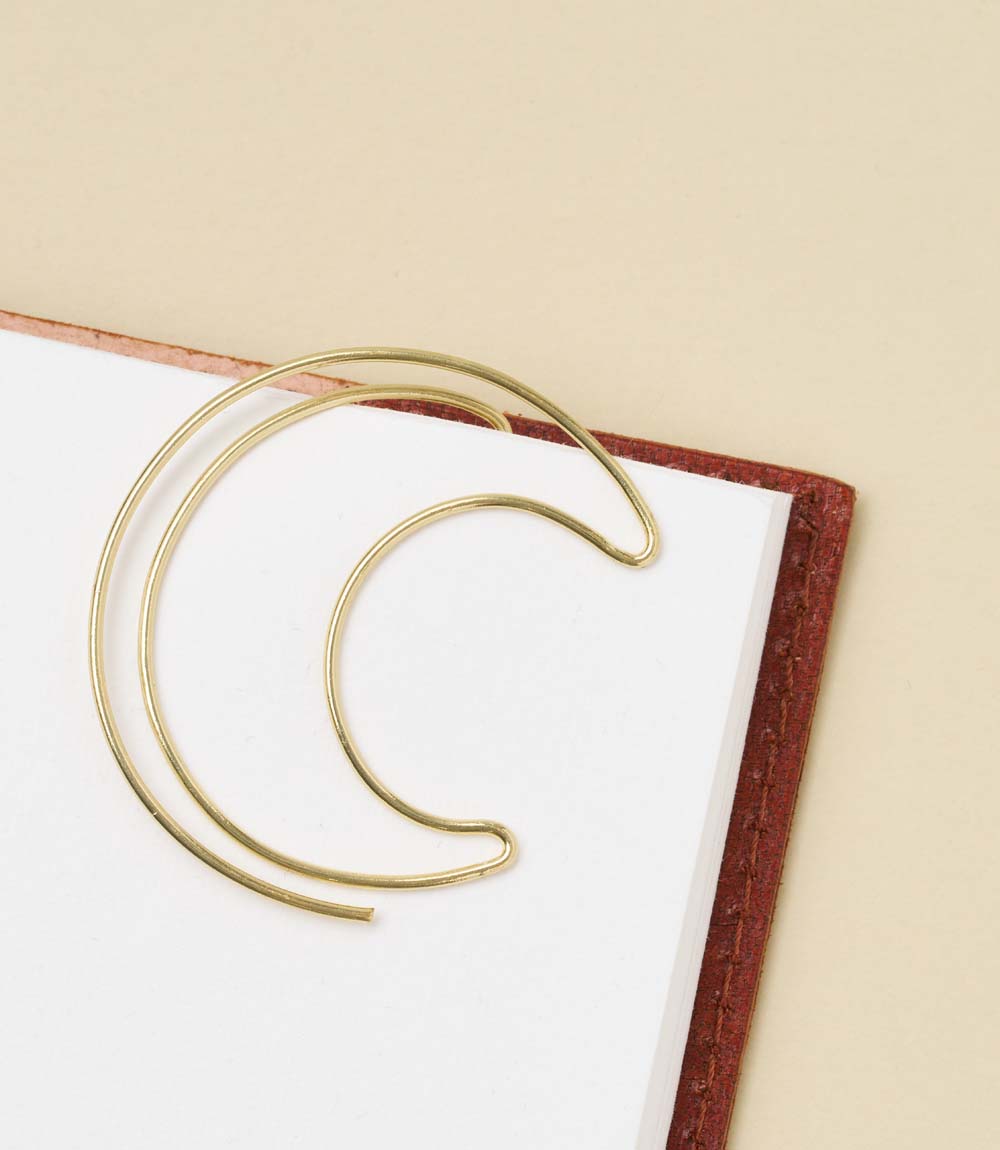 Kitaab Moon Wire Bookmark - Gold