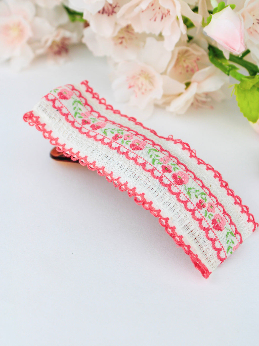 Spring in Sweden Vintage Ribbon Hair Clip