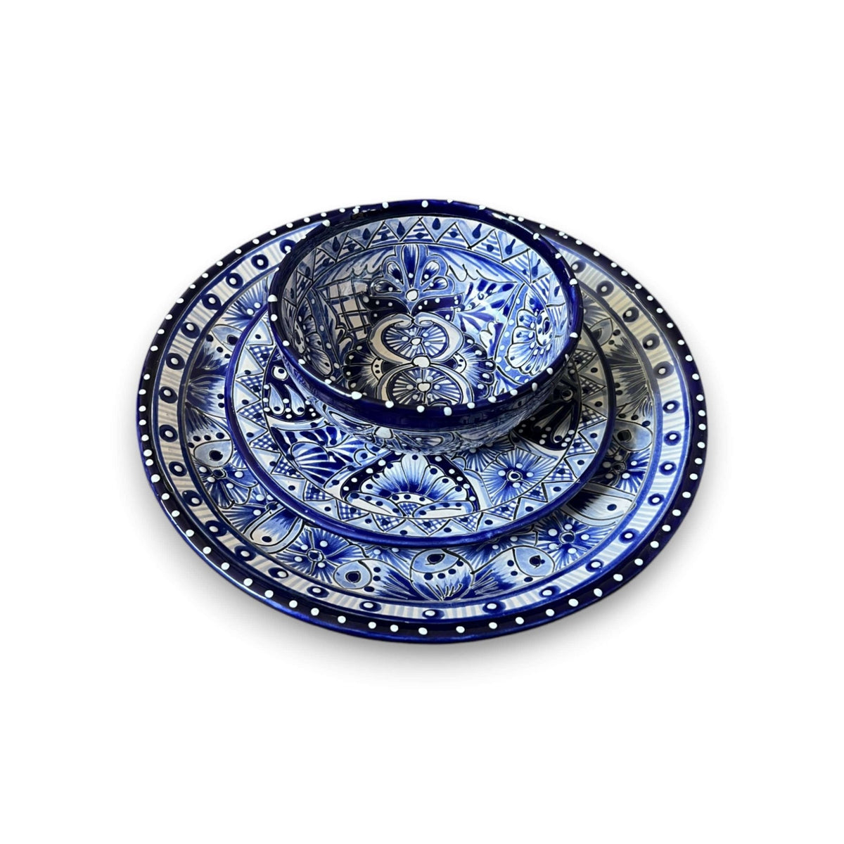 5-Piece Talavera Dinnerware Set | Blue & White Tableware for 1 Talavera Dinnerware Set La Vie Bien 5-Piece Talavera Dinnerware Set | Blue & White Tableware for 1