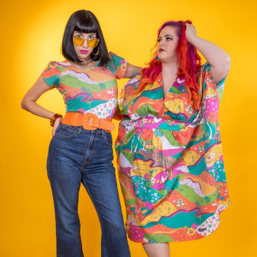 Luscious Landscape Tulip Sleeve Tee in Brilliant Emerald