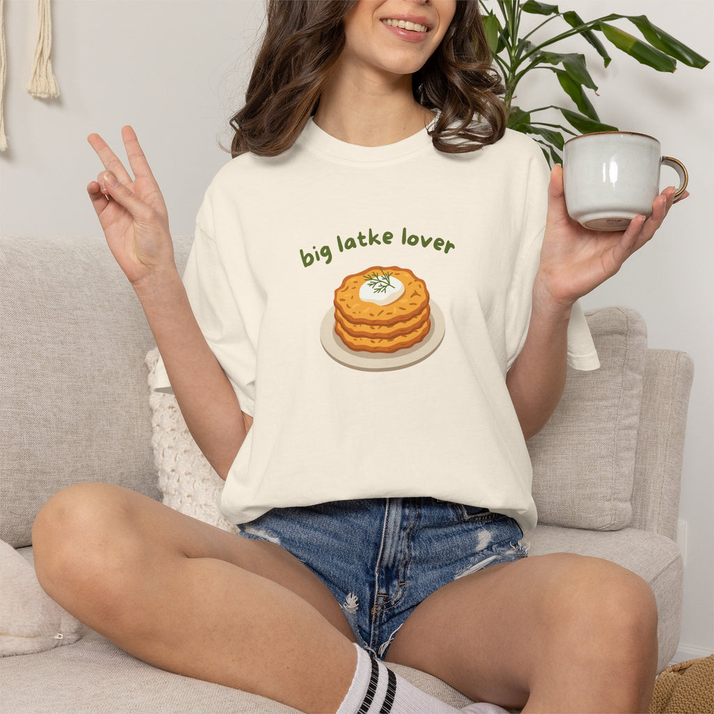 Big Latke Lover Potato Pancake Illustration T-Shirt