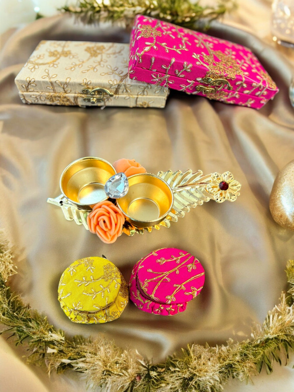 Haldi Kumkum Plate with Feather & Flower, Set of 5