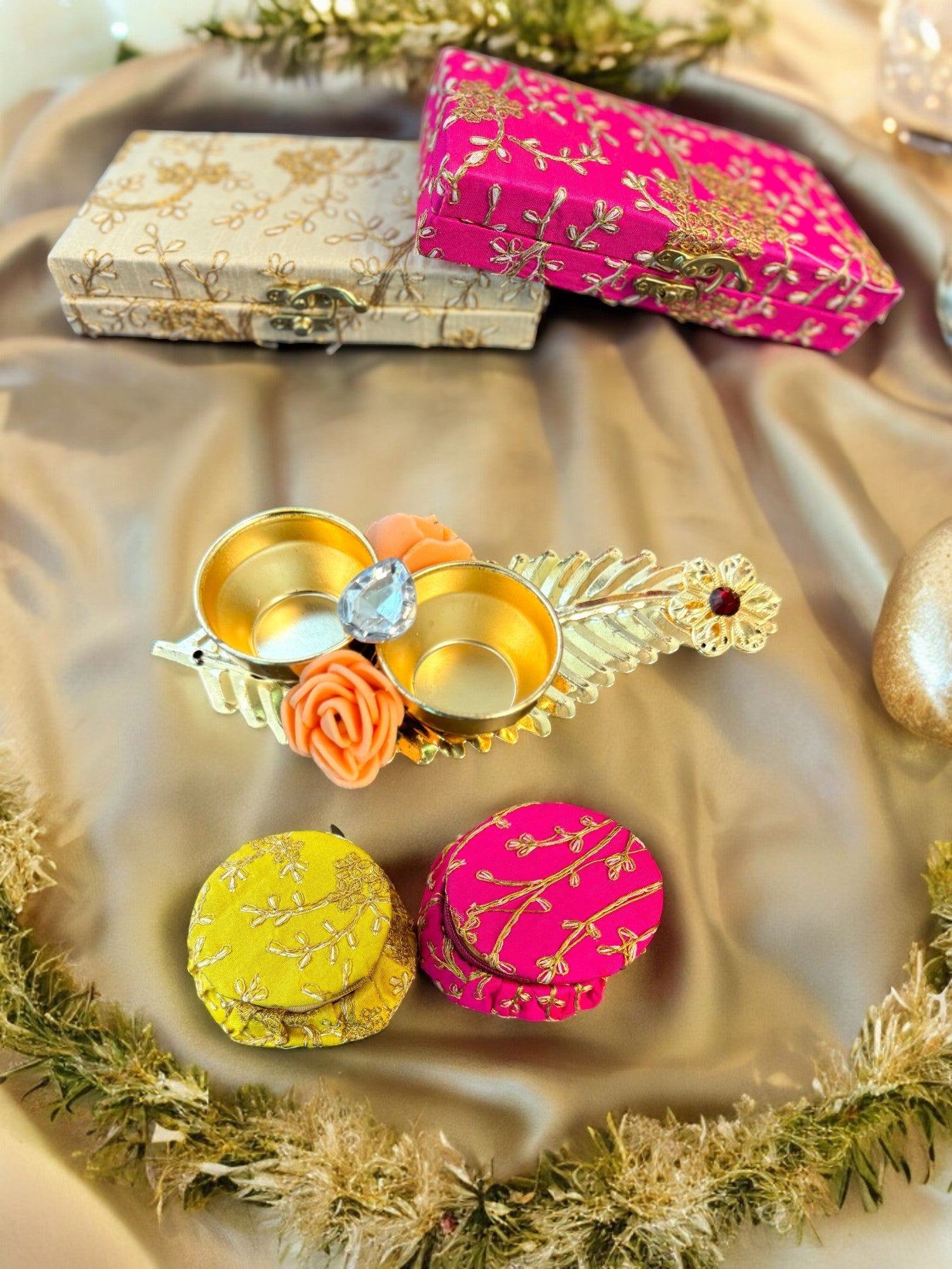 Matki Style Box with Embroidery, Set of 2