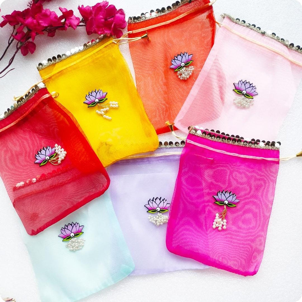6 Inch Diya Urli with Tissue Potli Combo - Return Gifts for Housewarming, Diwali or Puja La Vie Bien 6 Inch Diya Urli with Tissue Potli Combo - Return Gifts for Housewarming, Diwali or Puja