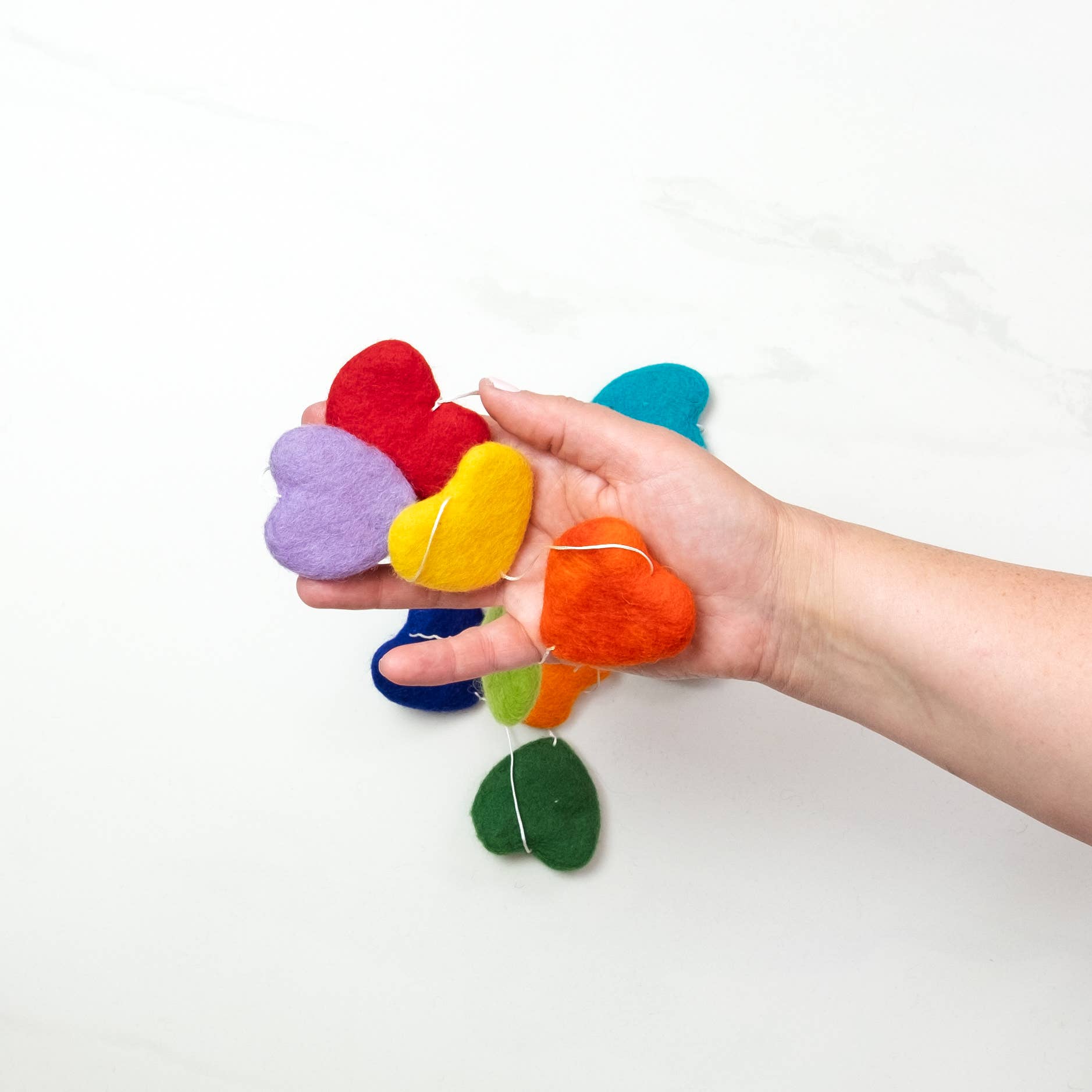 Colorful Felt heart Garland - Handmade Wall Décor - Multicolor Hearts for kid's room, nursery