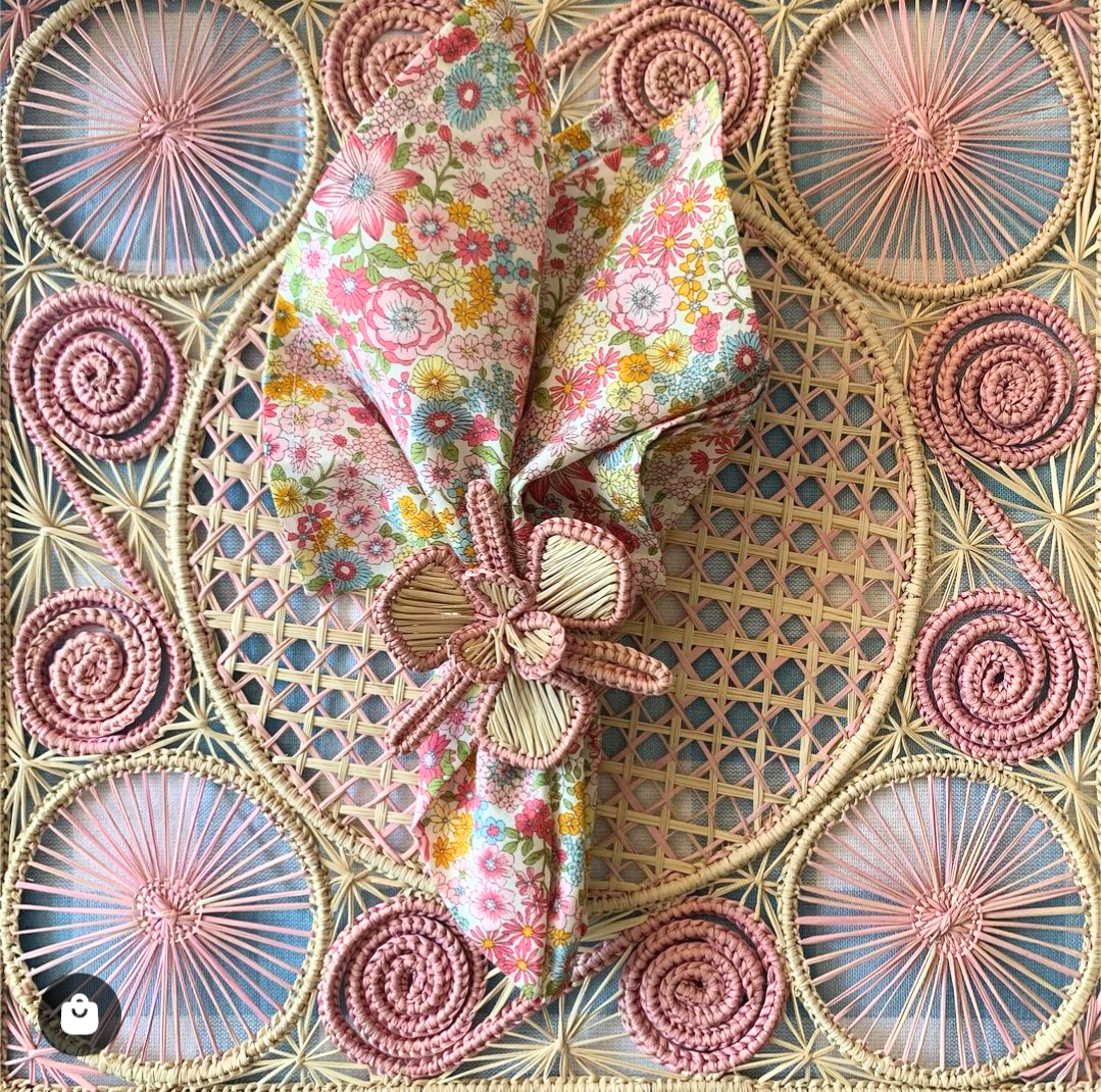 Caracol Square Handwoven Iraca Placemat