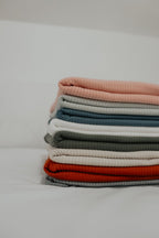 Dove Ribbed Stretch Swaddle
