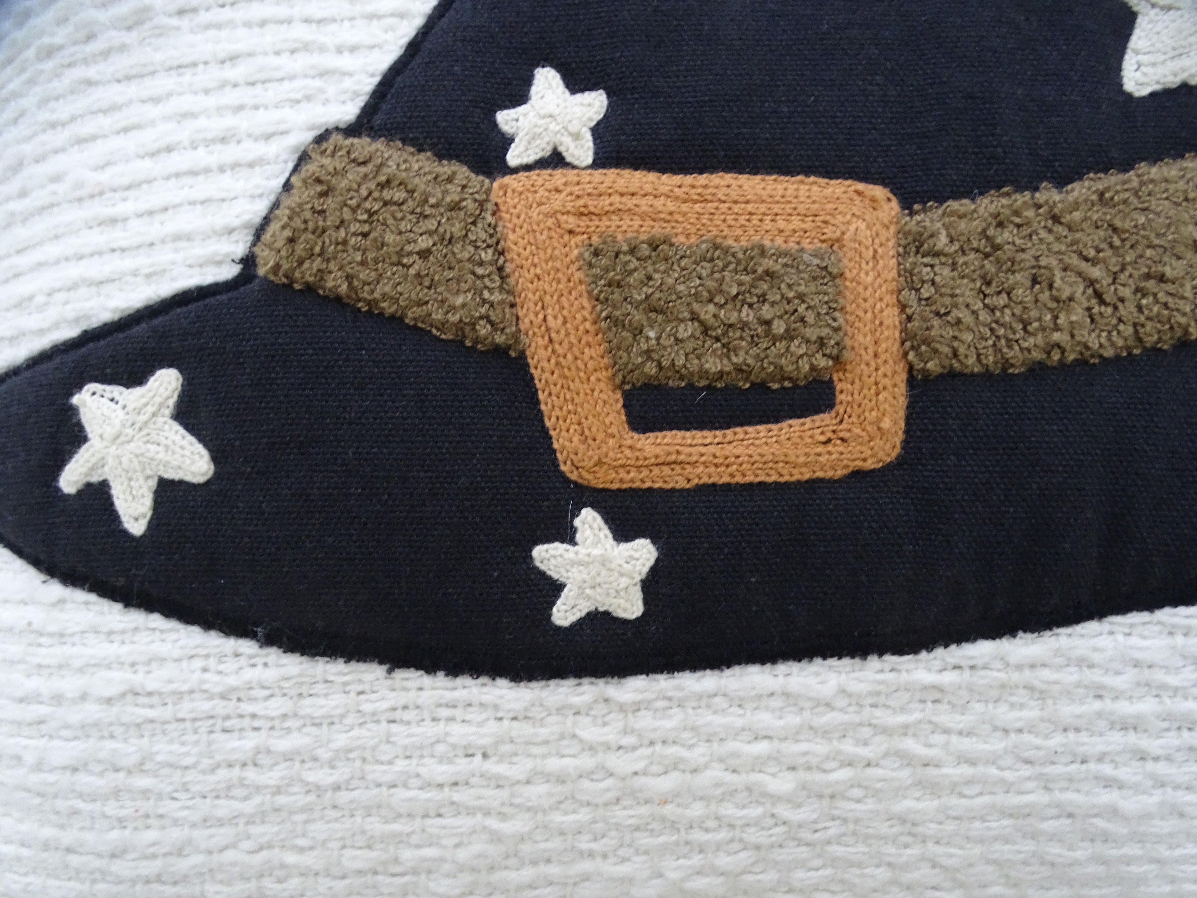 Halloween Decorative Throw Pillow 20" x 20"