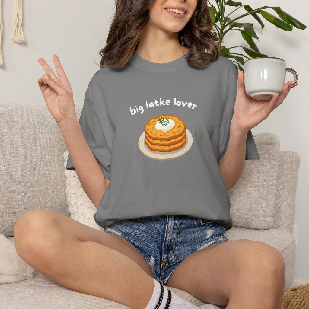 Big Latke Lover Potato Pancake Illustration T-Shirt