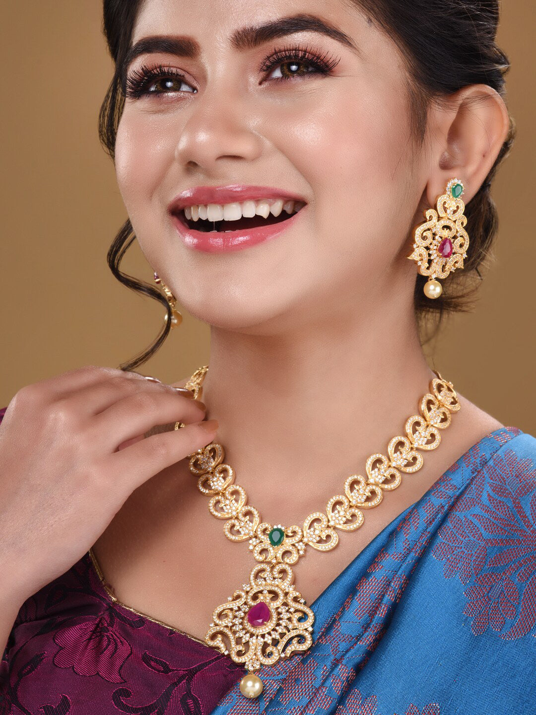 Saraf RS Jewellery Gold-Polished Multi-Colored Jewellery Set