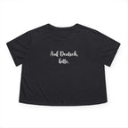 Auf Deutsch, bitte women's flowy cropped Tee