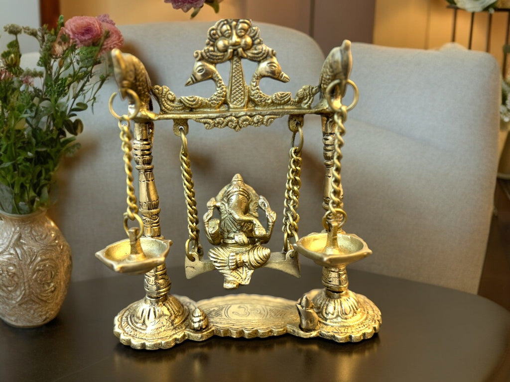 Ganesha on Jhula with Diya’s