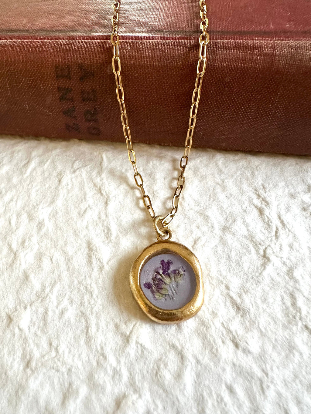 Floral Crest Necklace