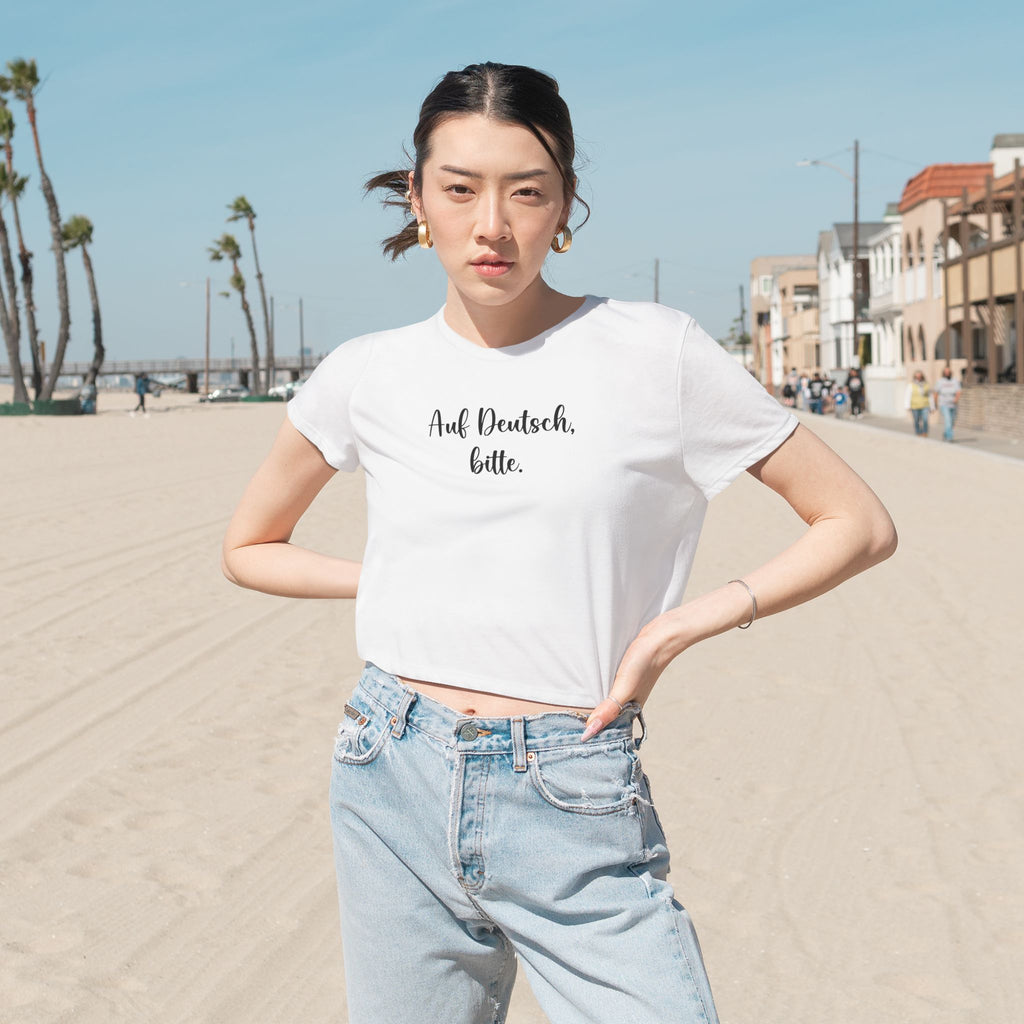 Auf Deutsch, bitte women's flowy cropped Tee