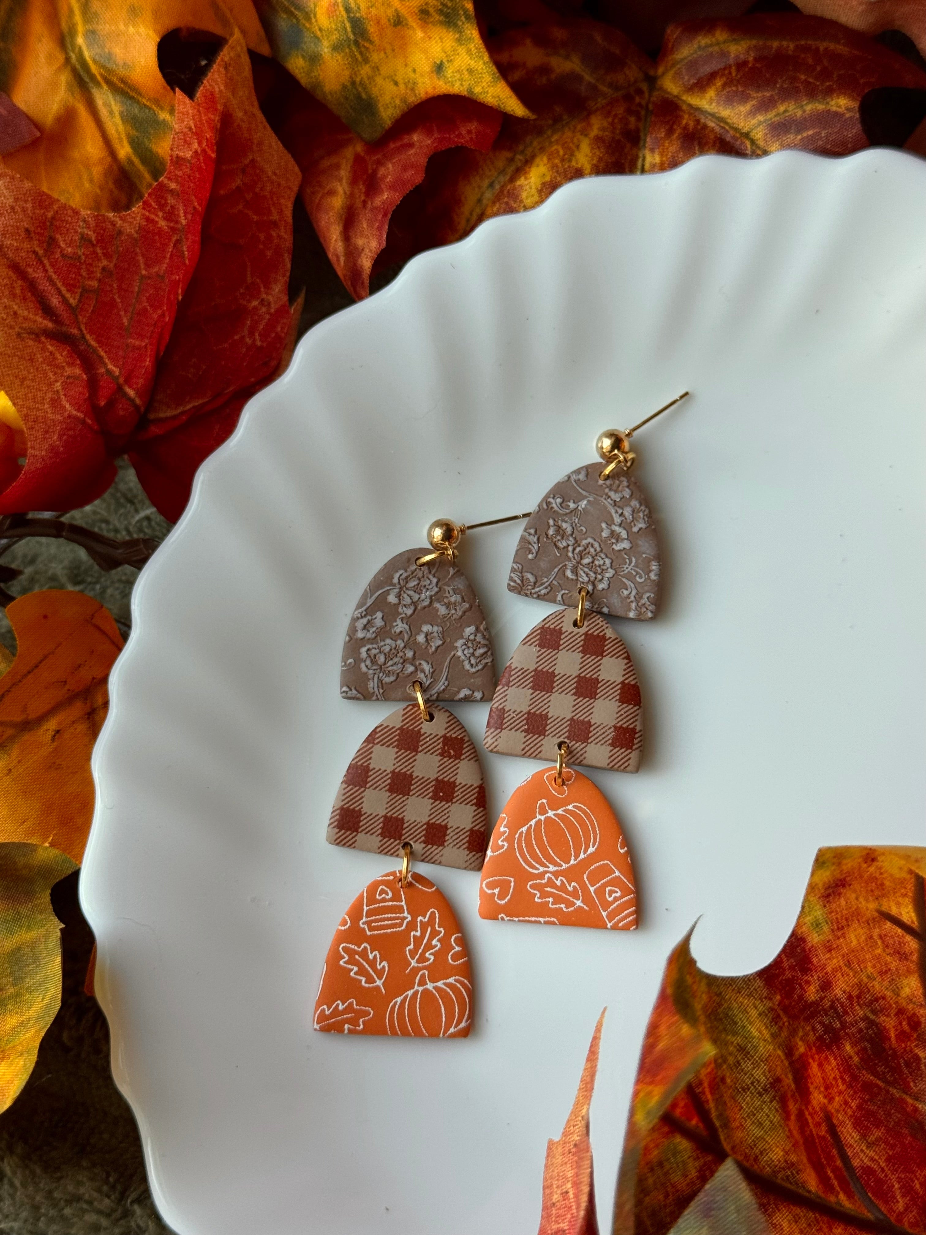 Stevie, in Autumn Pattern Mix