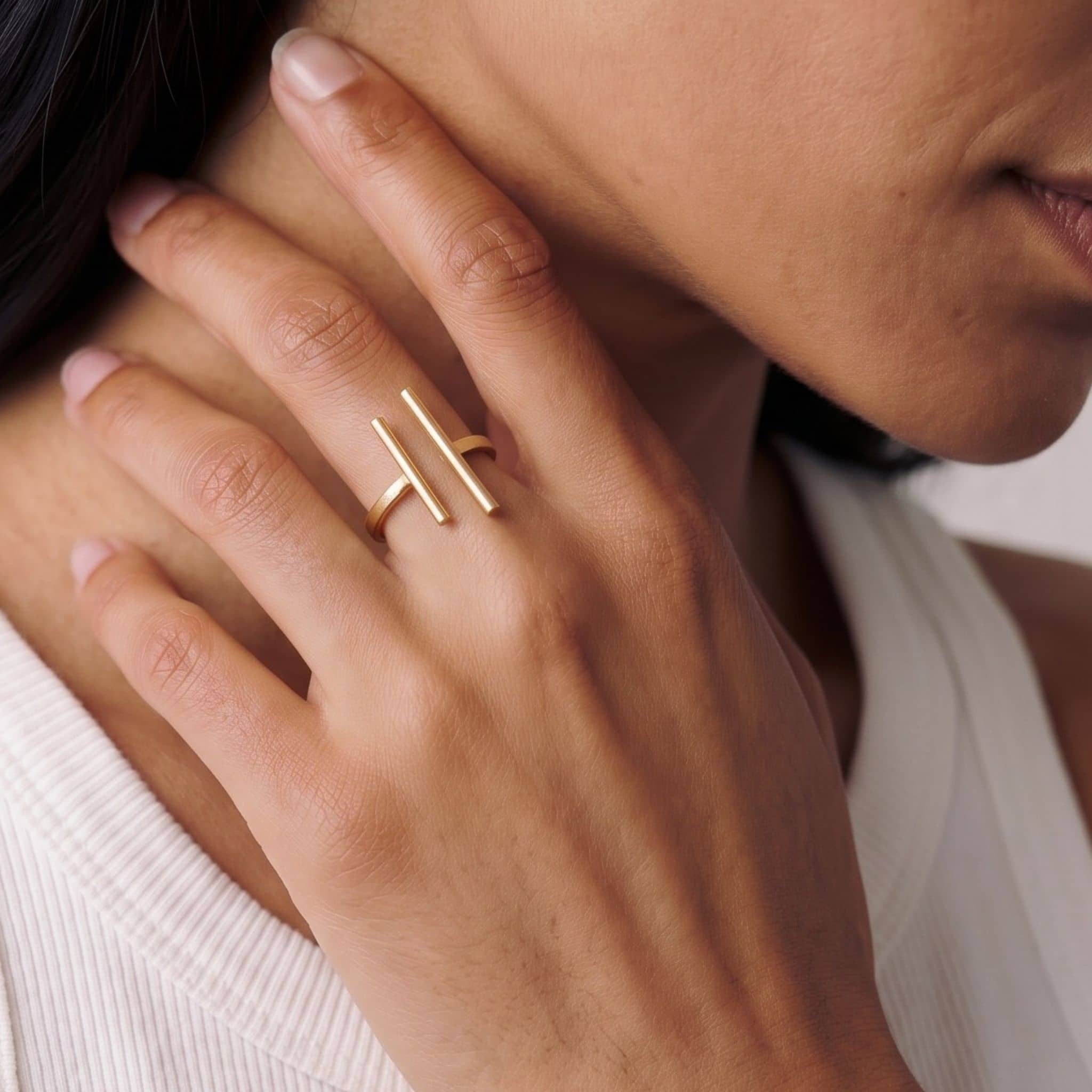 Mazu Minimalist Open Double Parallel Bar Ring