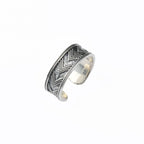Arrows Ring