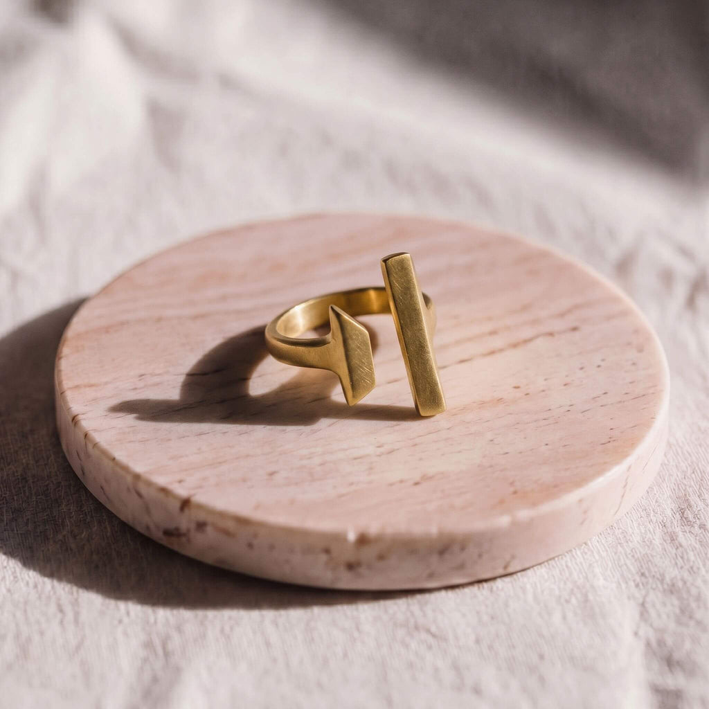 Nadi Brass Adjustable Parallel Bars Ring