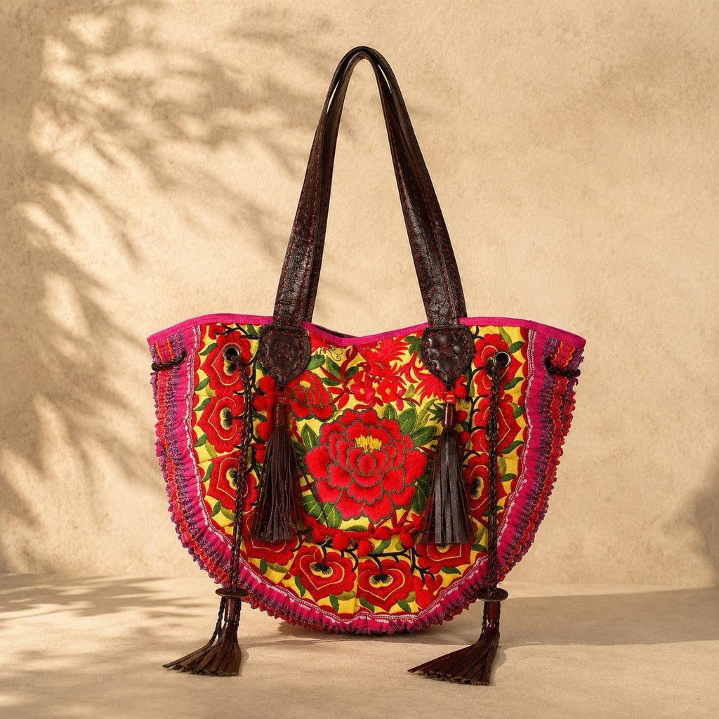 Half-Moon Ibiza Vintage Leather Boho Moon Shoulder Bag - Thailand