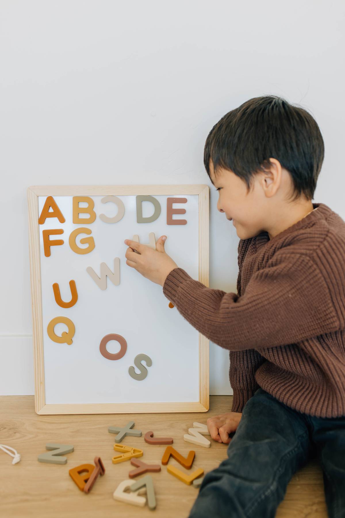 Alphabet Magnet Play Set and Whiteboard Bundle