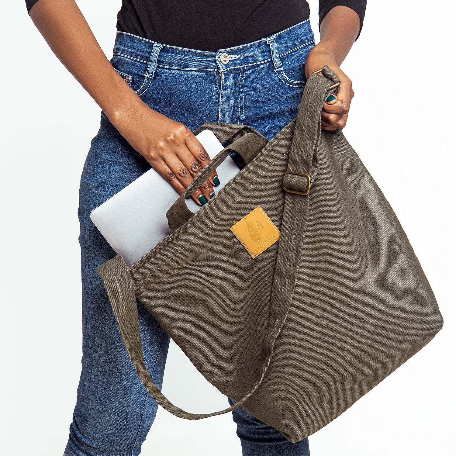 The Amani Carry All Bag - Crossbody Bag