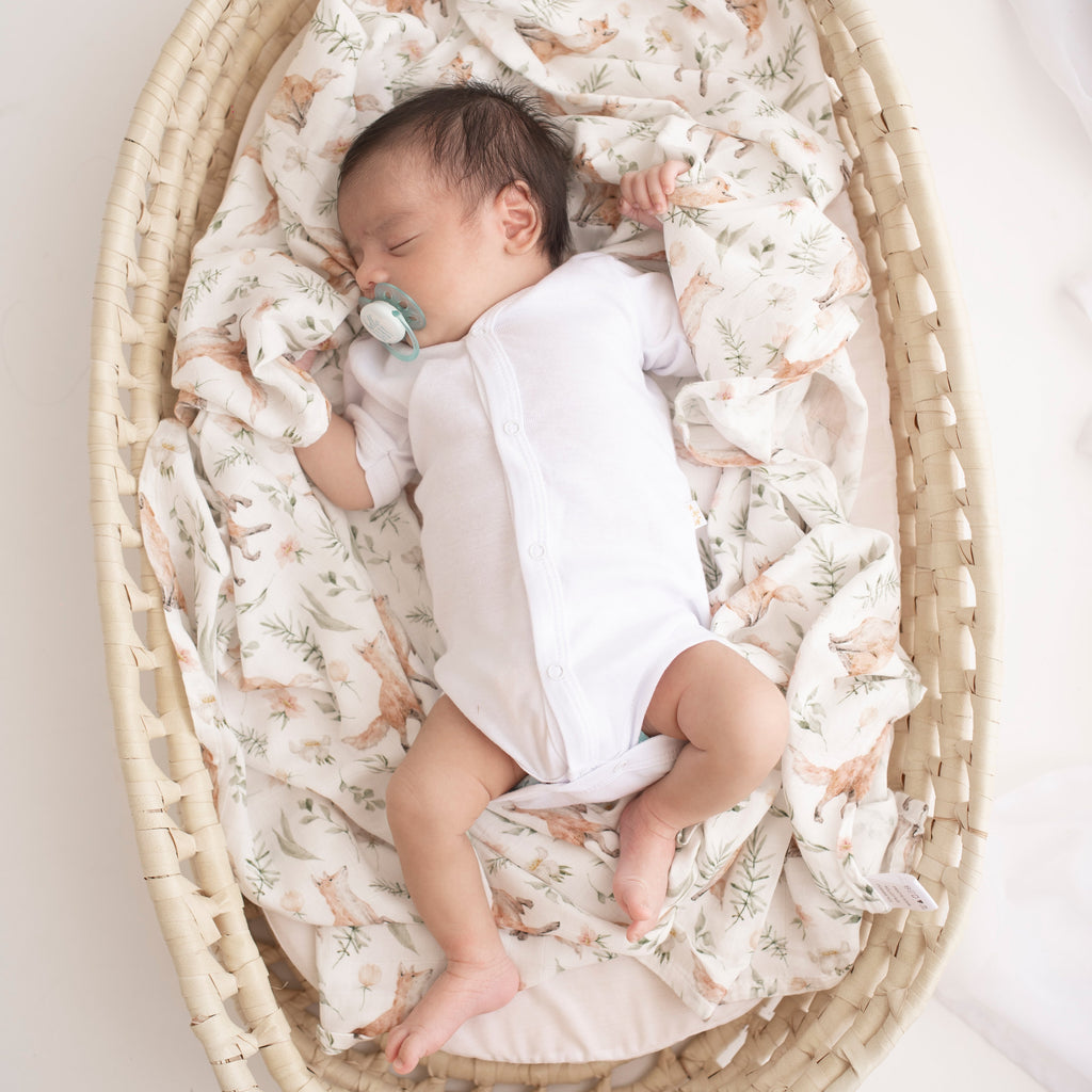 Muslin Swaddle Blankets - Soft Breathable Baby Swaddle Wrap, Bamboo Viscose & Cotton Receiving Blankets for Newborns, 2-Pack