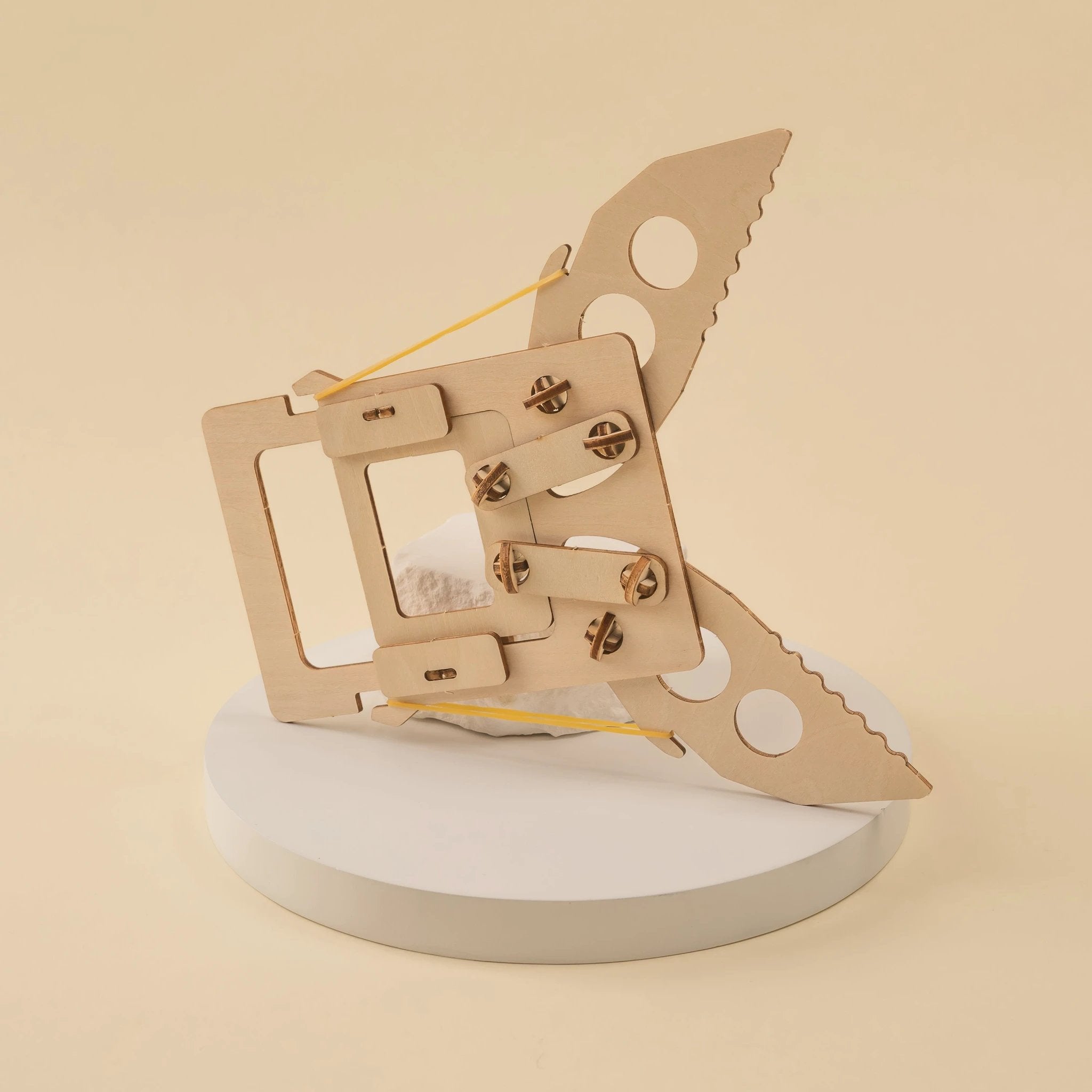 Mechanical Claw DIY Kit, Educational STEM Toy by Kitsville