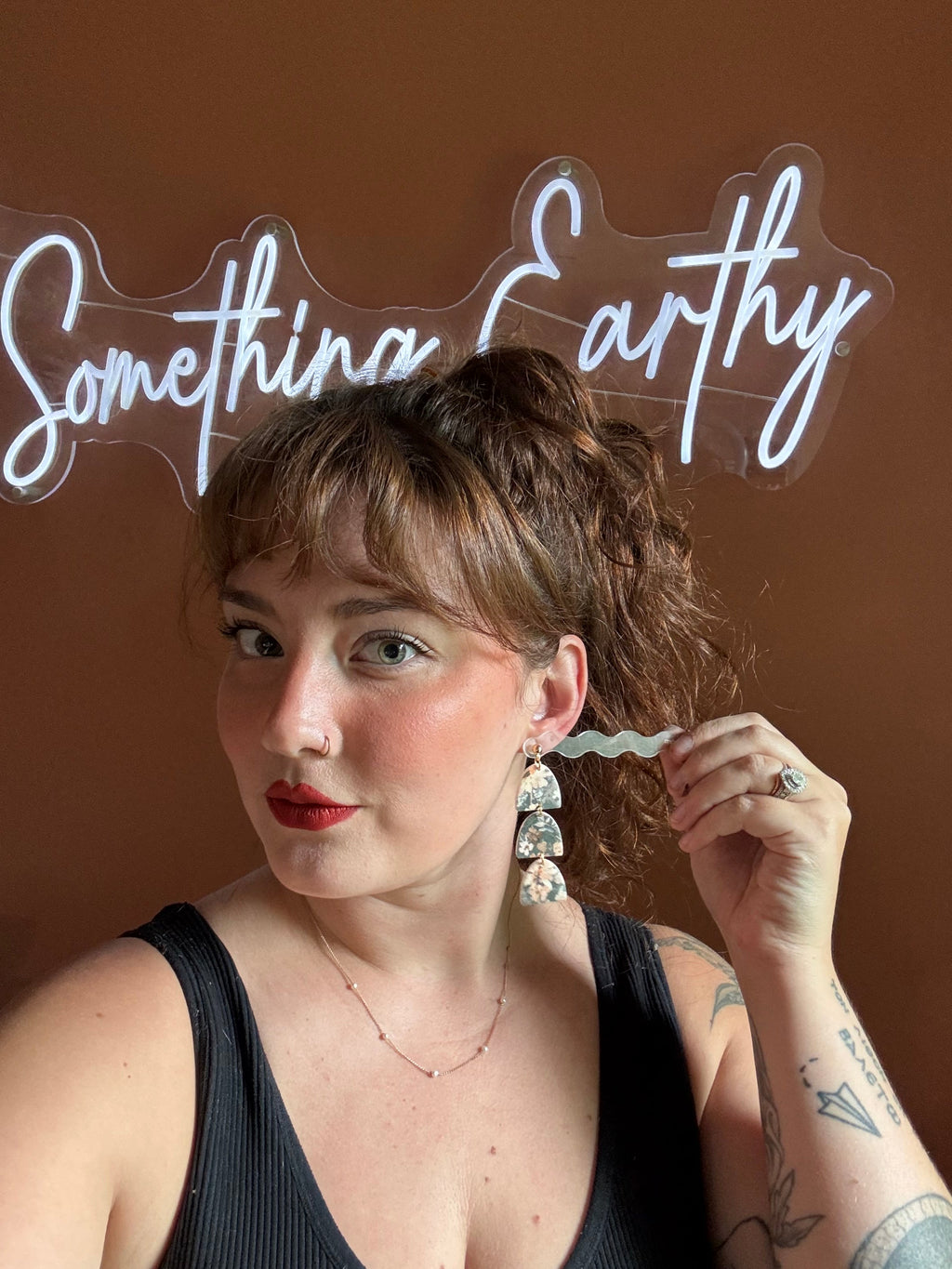 Stevie, in Moody Floral