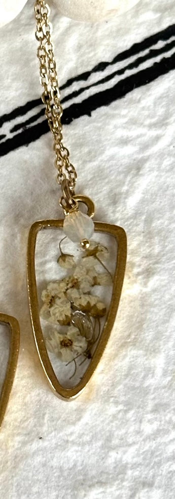 Floral Arrowhead Statement Gold Necklace