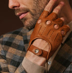 Giuseppe (cognac) - Italian lambskin fingerless leather driving gloves