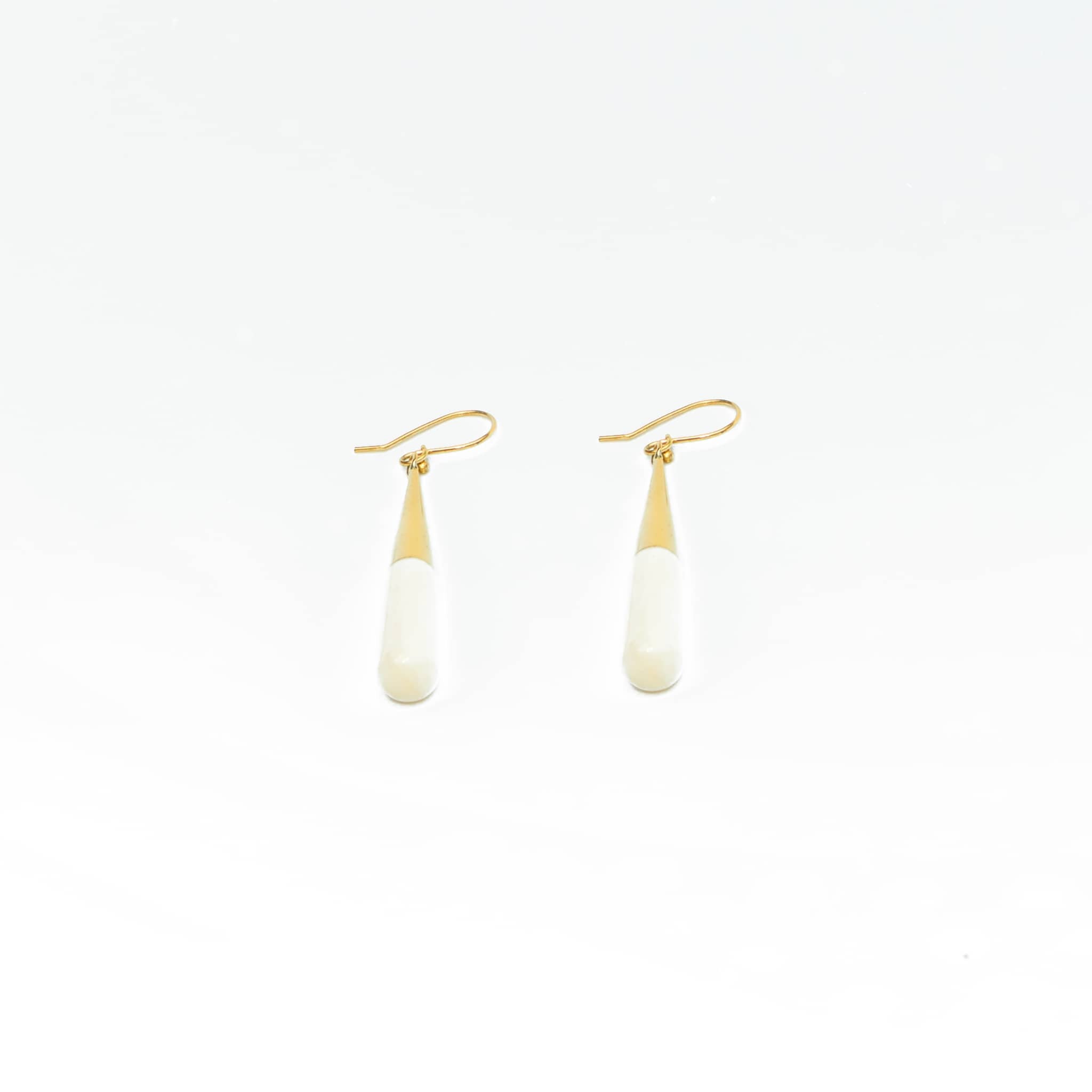 Guru Dangle Teardrop Horn Earrings